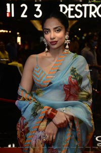 Sobhita Dhulipala at Major Movie Press Meet