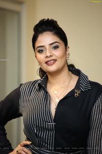 Sreemukhi at Pushpa First Meet