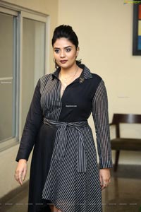 Sreemukhi at Pushpa First Meet