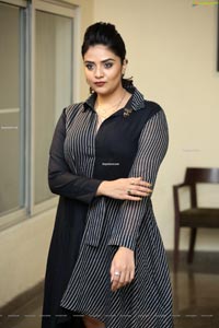 Sreemukhi at Pushpa First Meet