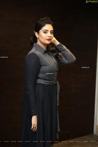 Sreemukhi at Pushpa First Meet