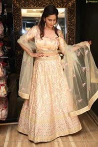 Tejal Tammali Showcases Mebaz's Wedding Collection