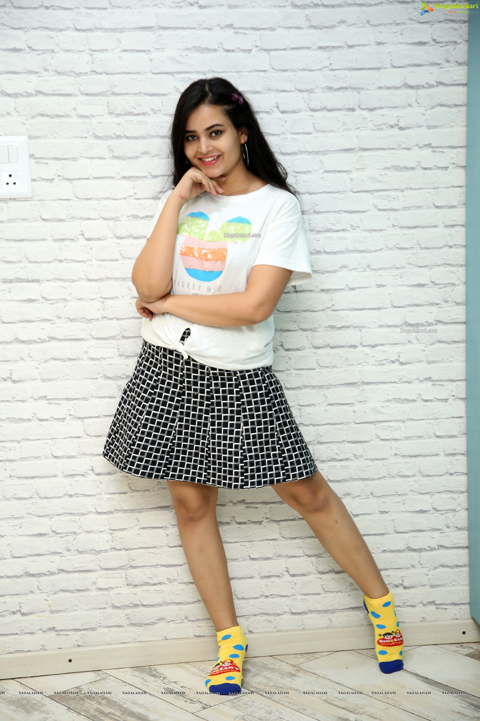 Vaanya Aggarwal at SIM & SAM's Party & Play-Town for Kids Launch, HD Photo Gallery