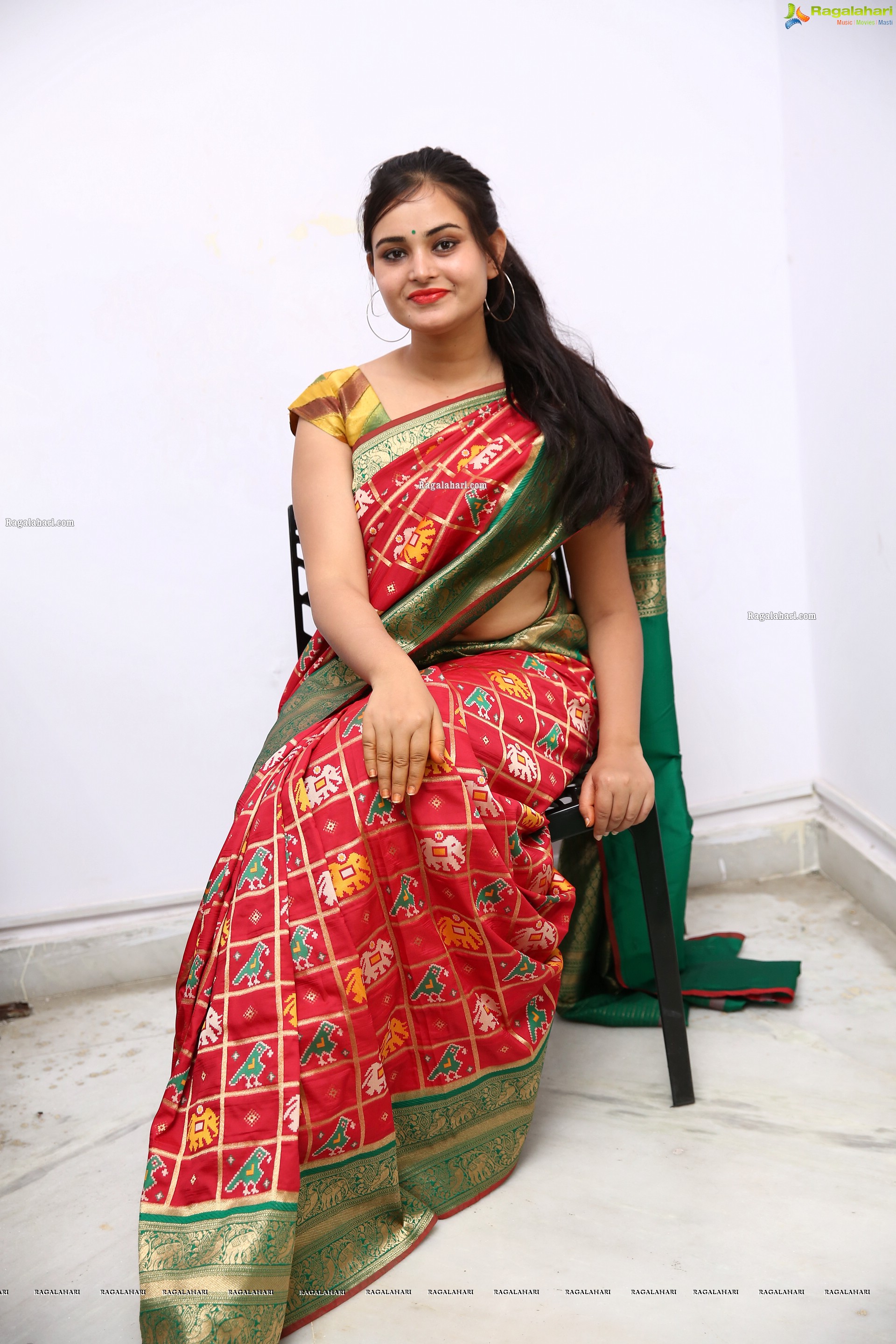 Vaanya Aggarwal in Traditional Saree, HD Photo Gallery