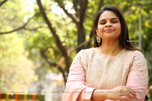 Vidyullekha Raman at Pudingi No.1 Movie Pooja Ceremony