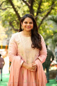 Vidyullekha Raman at Pudingi No.1 Movie Pooja Ceremony