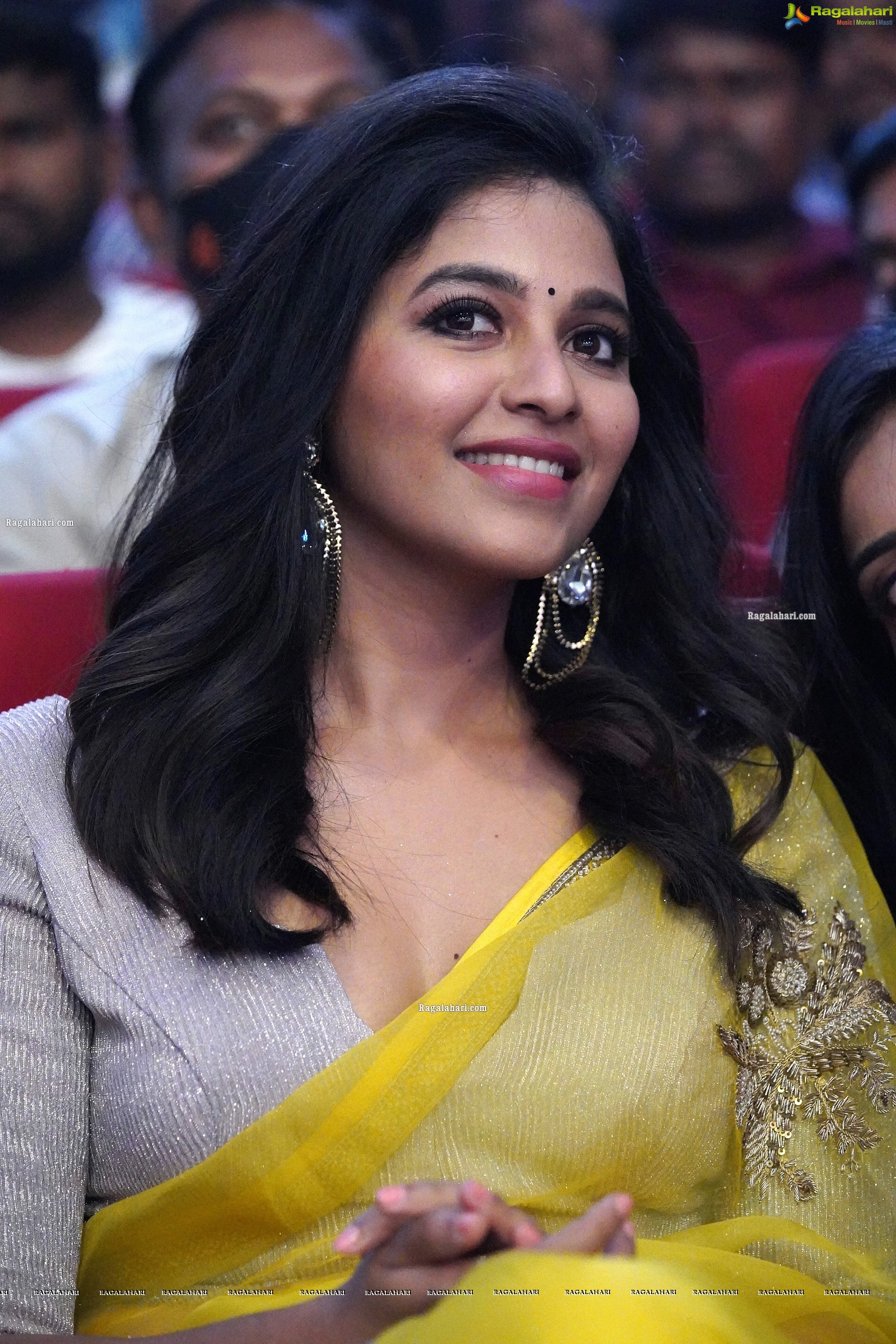 Anjali at Vakeel Saab Movie Pre-Release Event, Photo Gallery