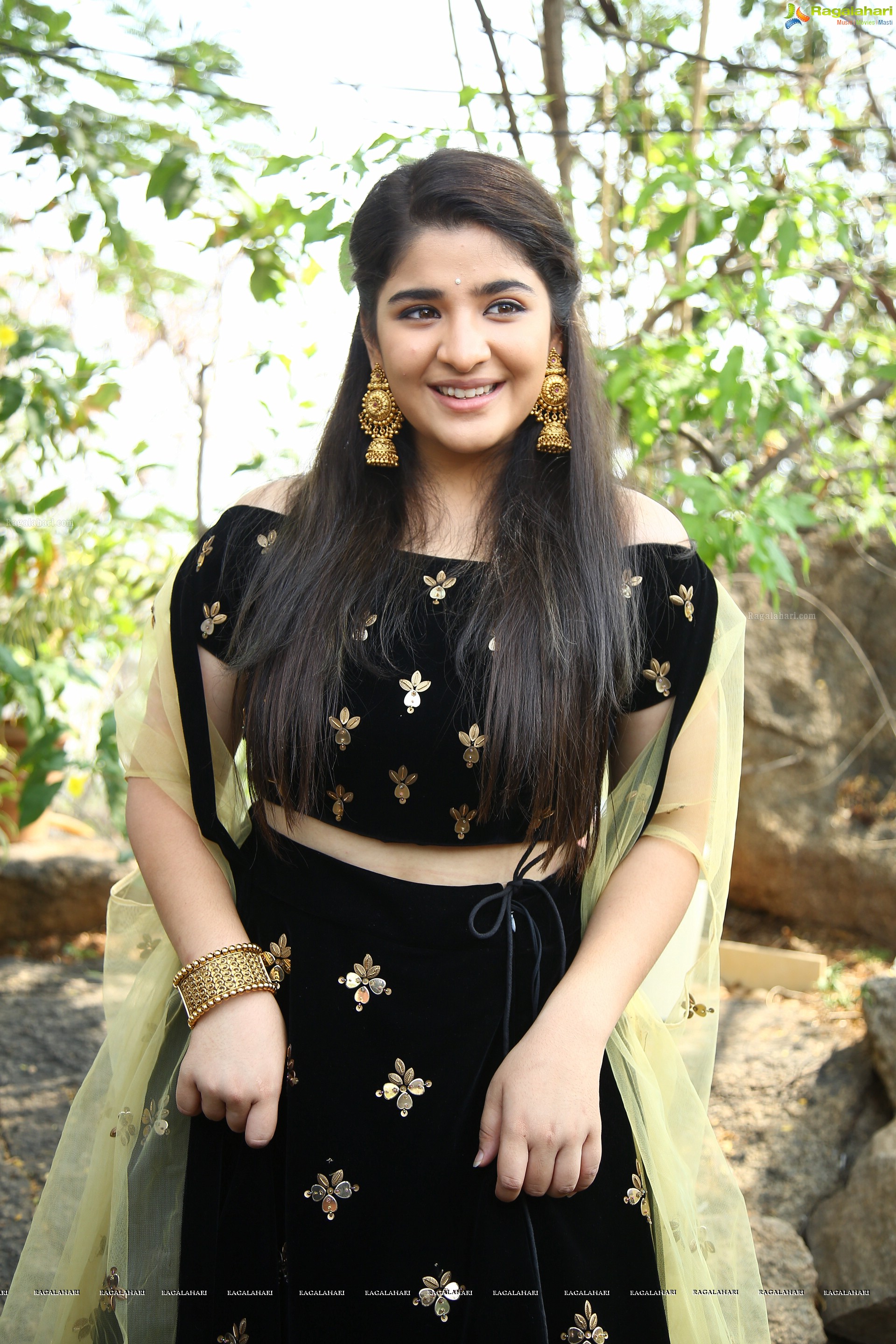 Ananyaa Agrawal at Organic Mama - Hybrid Alludu Movie Opening, HD Gallery