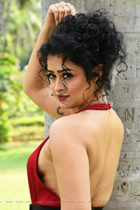 Apsara Rani HD Photo Gallery