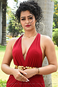 Apsara Rani HD Photo Gallery