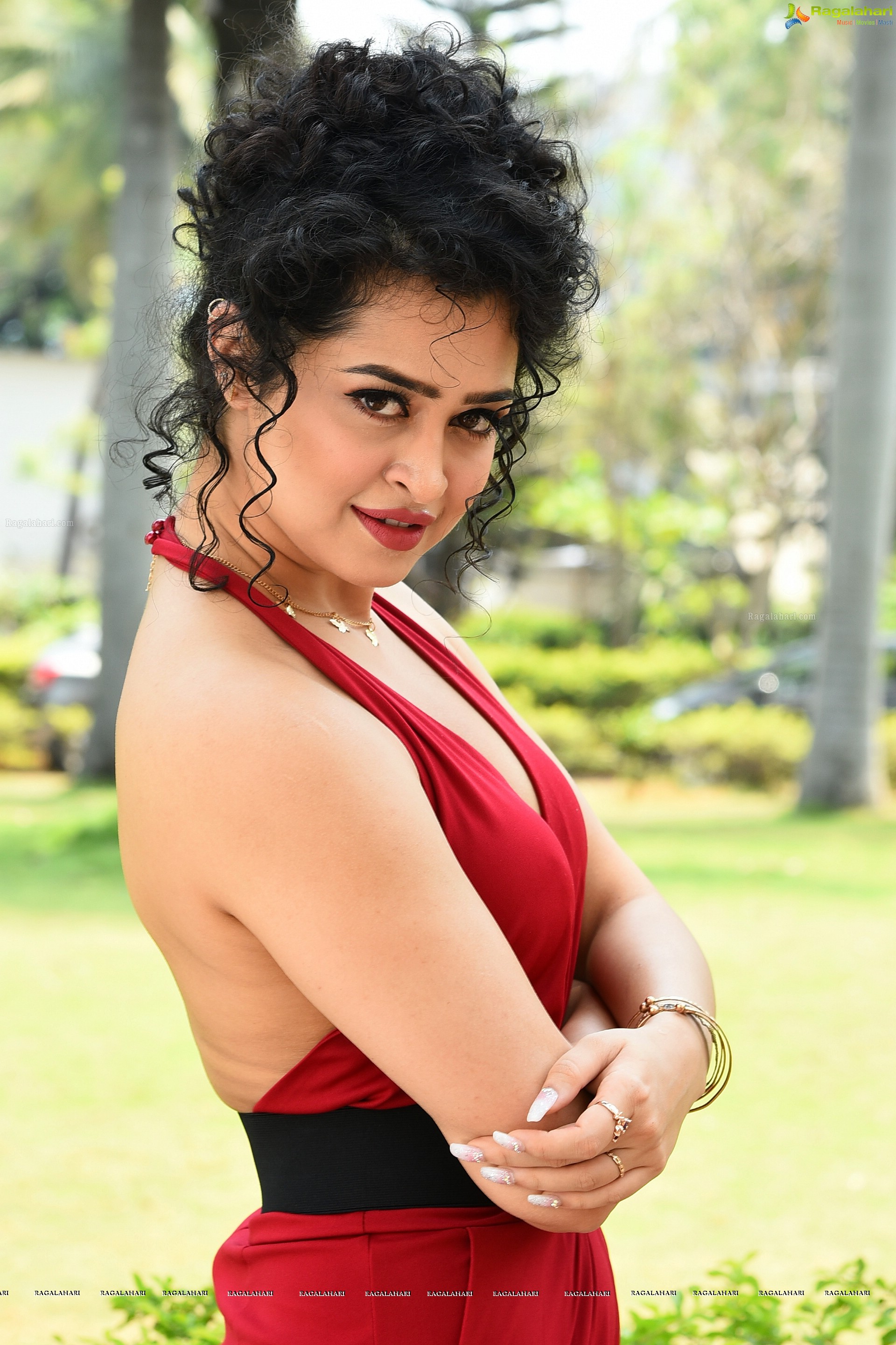 Apsara Rani at Naa Ishtam Movie Press Meet, HD Photo Gallery