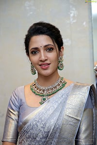 Neha Shetty With Traditional Jewellery