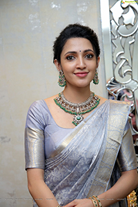 Neha Shetty With Traditional Jewellery