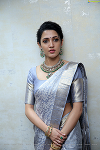 Neha Shetty With Traditional Jewellery