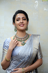 Neha Shetty With Traditional Jewellery