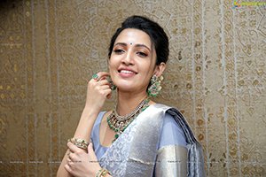 Neha Shetty With Traditional Jewellery