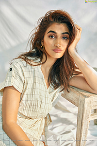 Pooja Hegde Latest Stills