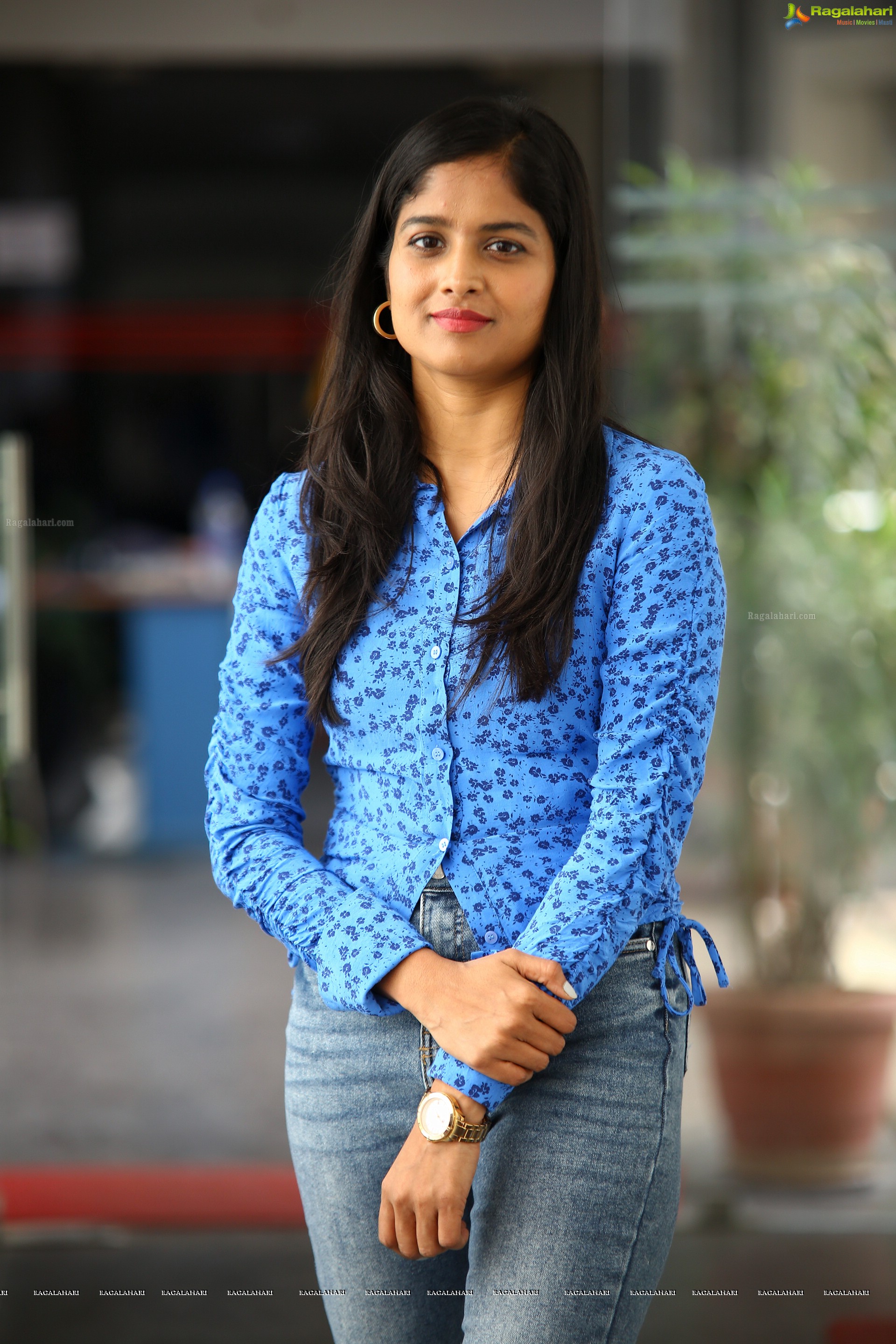 Shalini at Jayamma Panchayathi Movie Interview, HD Stills