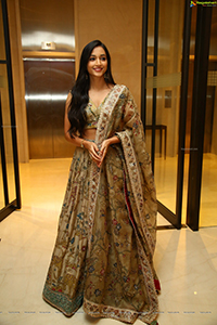 Srinidhi Shetty HD Stills