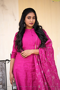 Yuktha in Pink Palazzo Salawar Suit