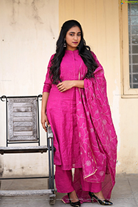 Yuktha in Pink Palazzo Salawar Suit