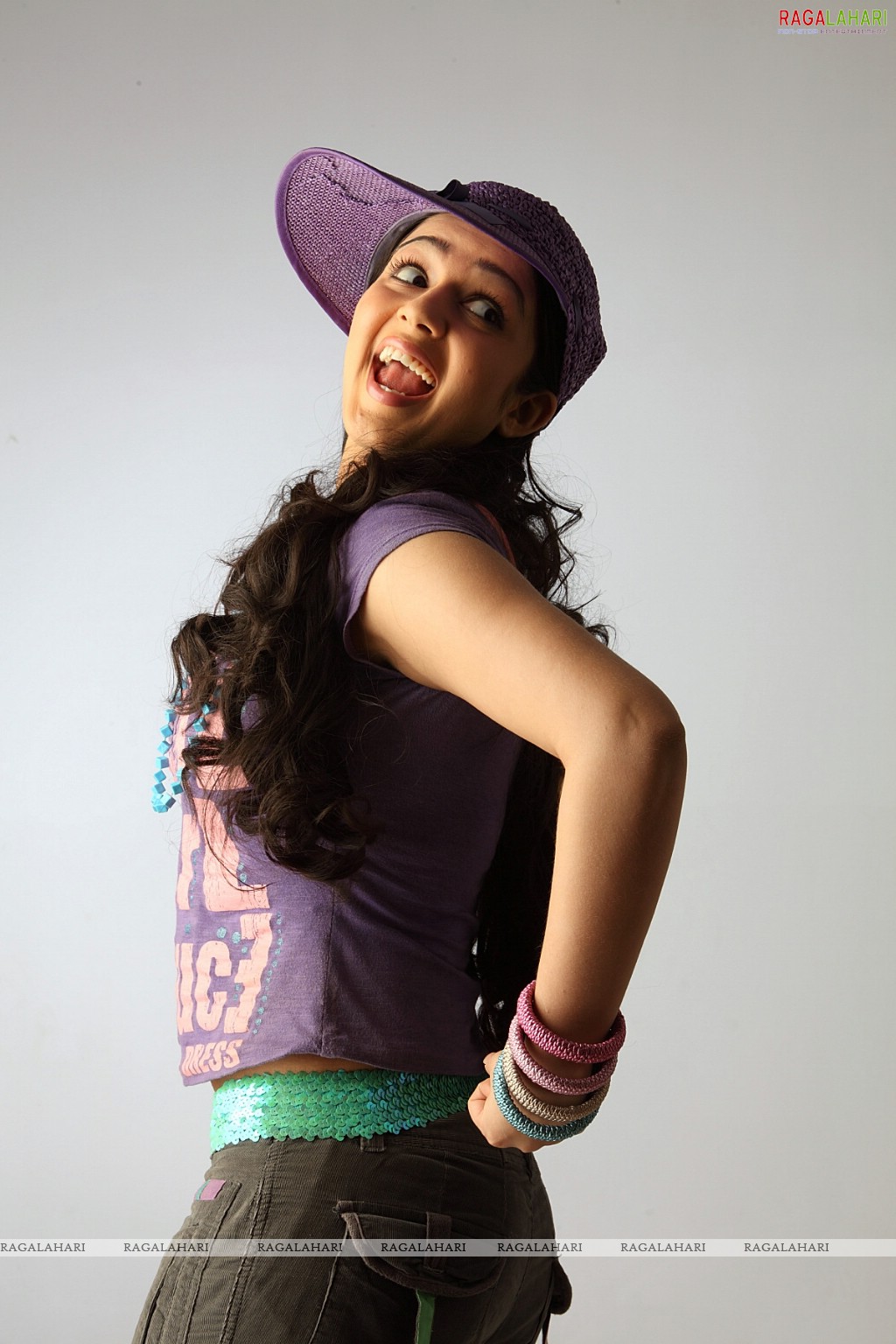 Charmi Stills From Sye Aata