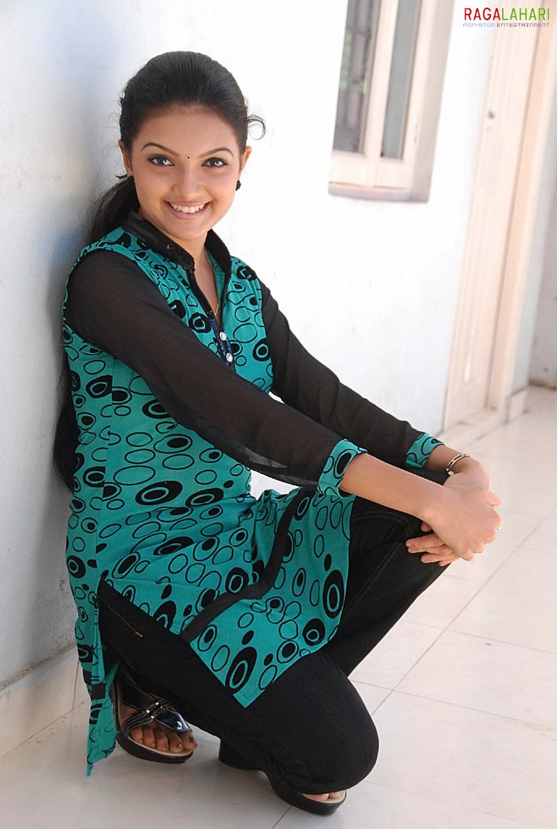 Saranya Mohan