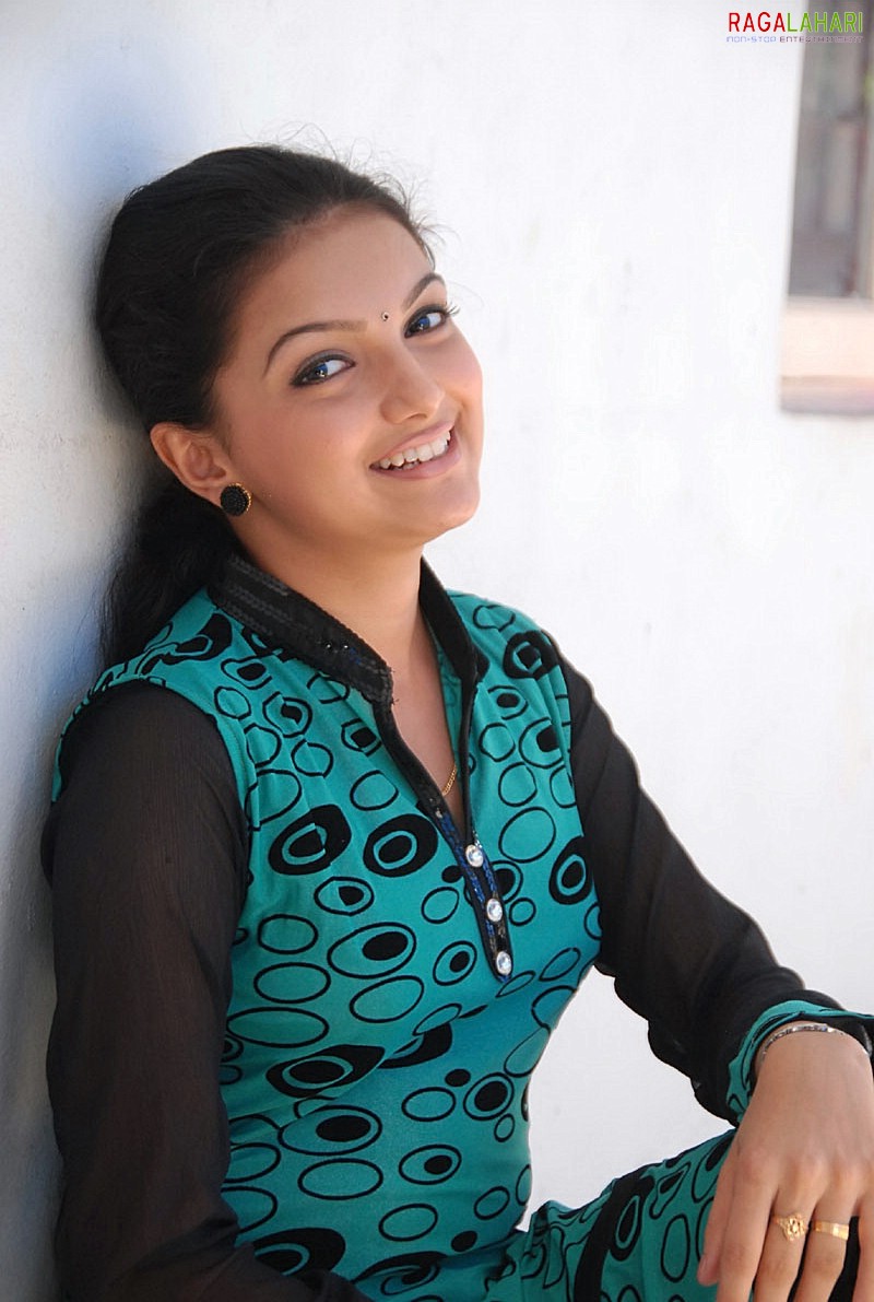 Saranya Mohan