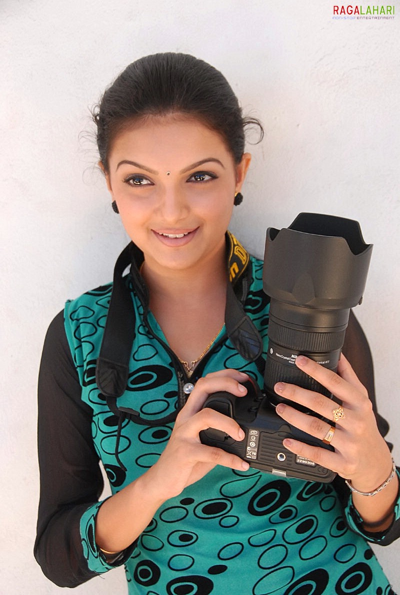 Saranya Mohan