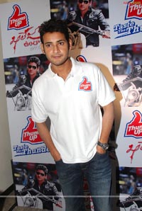 Mahesh Babu Thums Up Khaleja