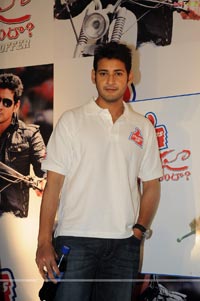 Mahesh Babu Thums Up Khaleja