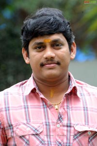 Kandireega Director Santosh Srinivas