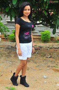 Richa at Neelikallu Muhurat