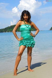 Sanjjanaa Photo Gallery from Mugguru