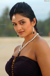 Vimala Raman in Beach