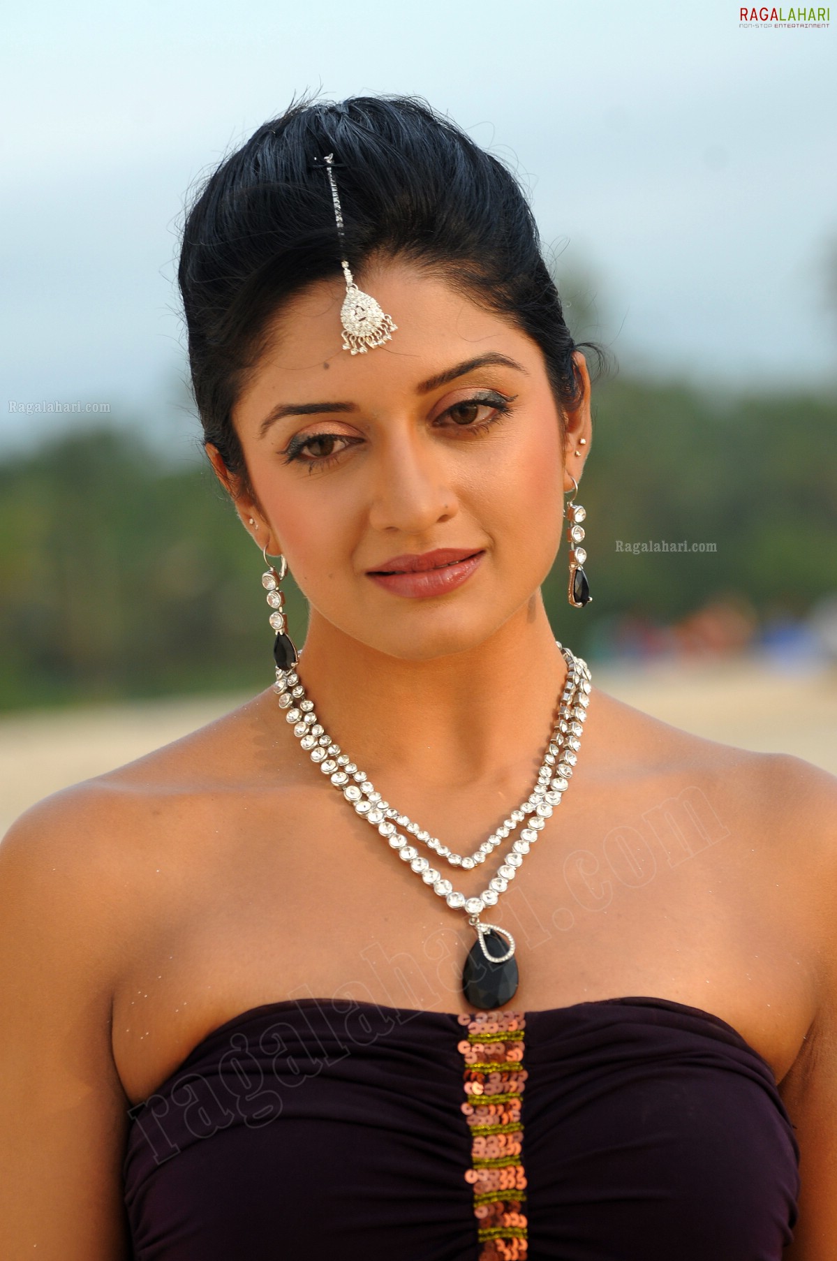 Vimala Raman (Hi-Res)