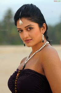 Vimala Raman in Beach