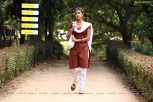 Amala Paul in Nayak HD Photos