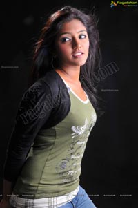 Indian Female Model Eesha
