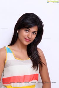 Ravishing Shraddha Das in Sleeveless Gown