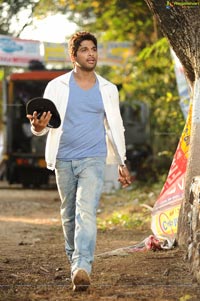 Allu Arjun Poster Size Photos