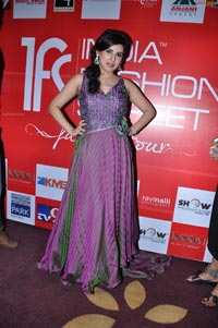 Veda Archana walks the ramp at Indian Fashion Street