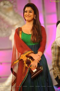 Nayantara at Santosham South Indian Film Awards 2012