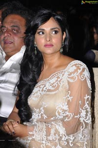 Divya Spandana at Santosham South Indian Film Awards 2012