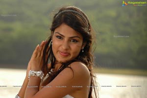 Beautiful Ria Chakravarthi