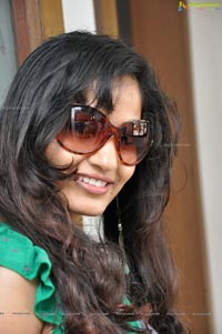 Madhavilatha at Santosham Magazine Press Meet