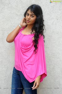 Sudigadu Heroine Monal Gajjar