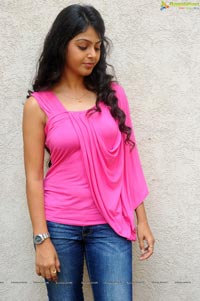 Sudigadu Heroine Monal Gajjar