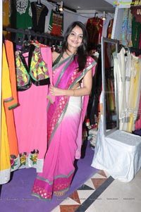 Nikitha Narayan at Khwaaish Exhibition