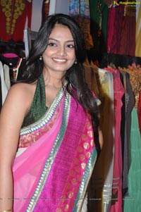 Nikitha Narayan at Khwaaish Exhibition